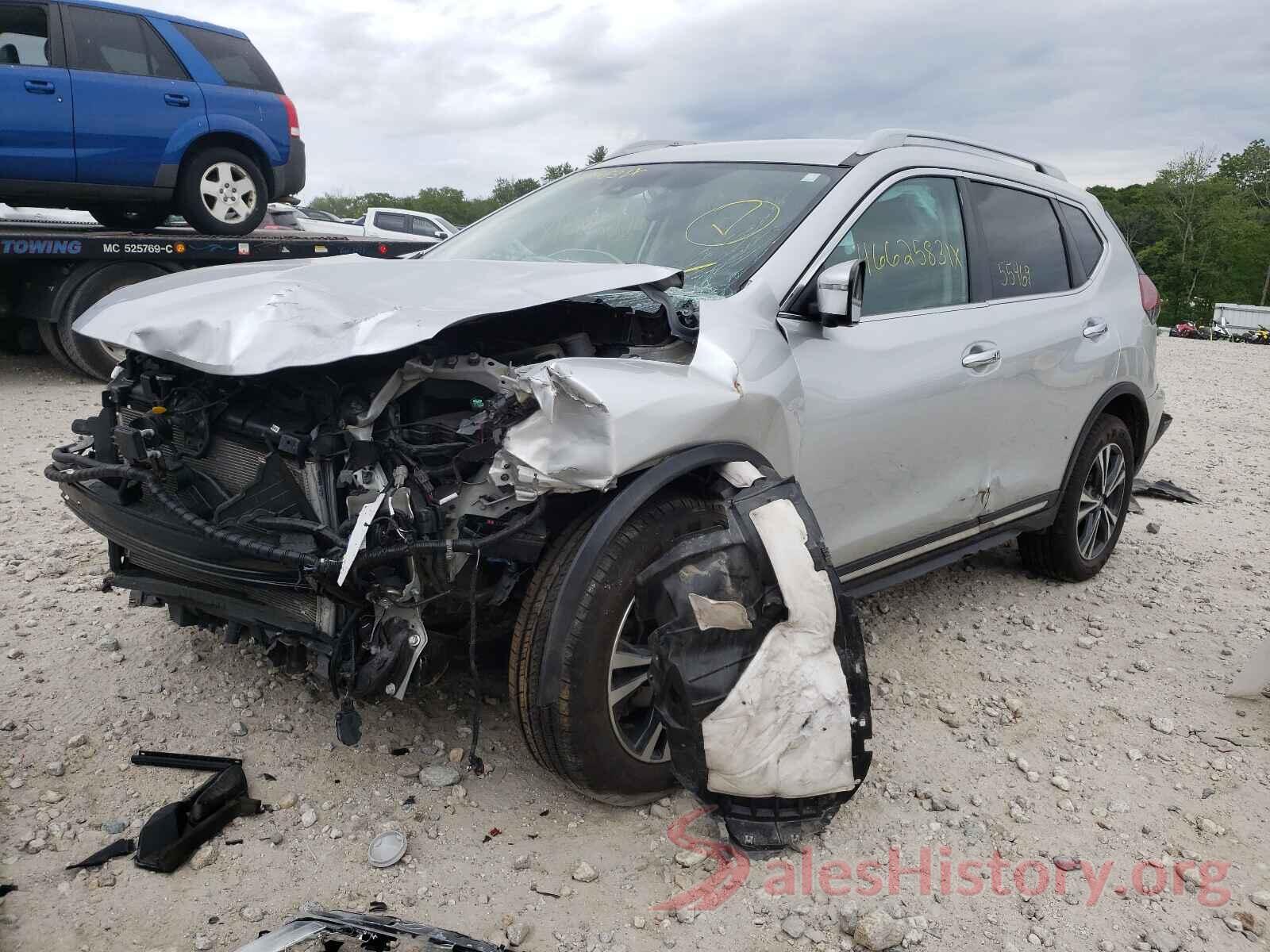 5N1AT2MVXJC742527 2018 NISSAN ROGUE