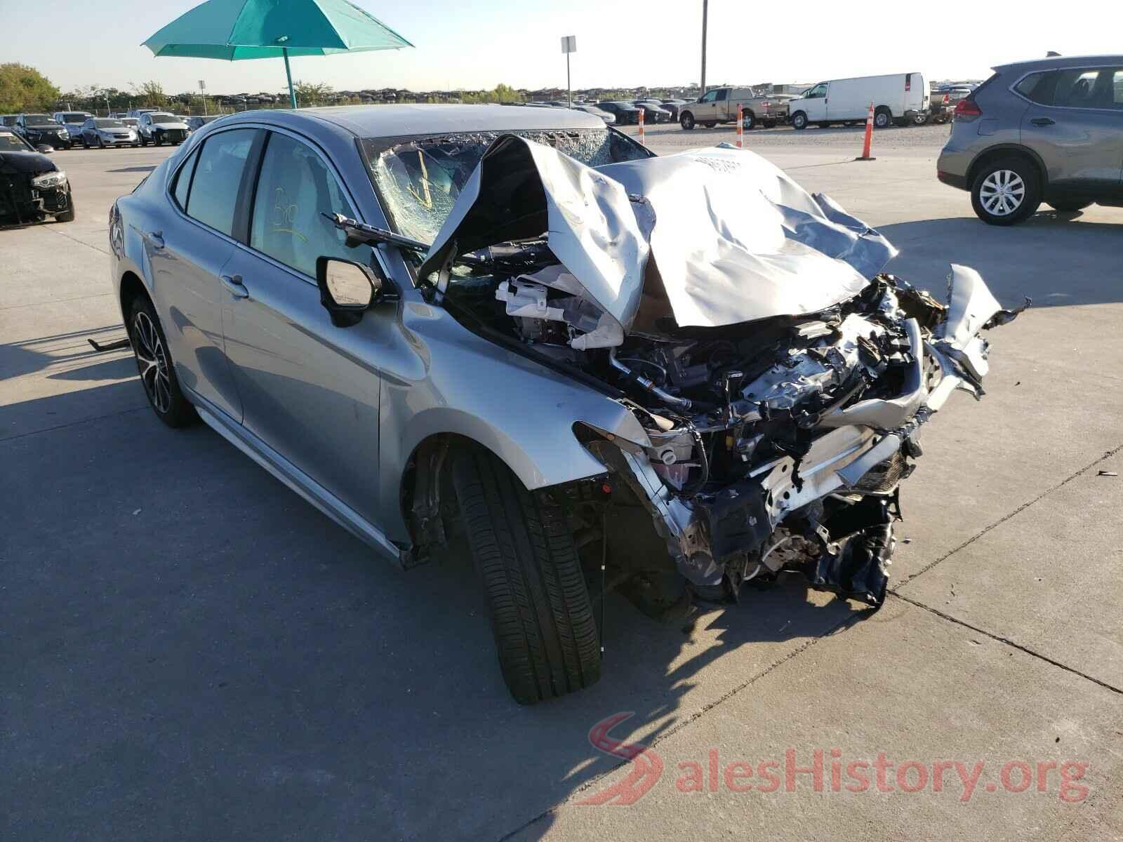 4T1B11HK0KU206721 2019 TOYOTA CAMRY