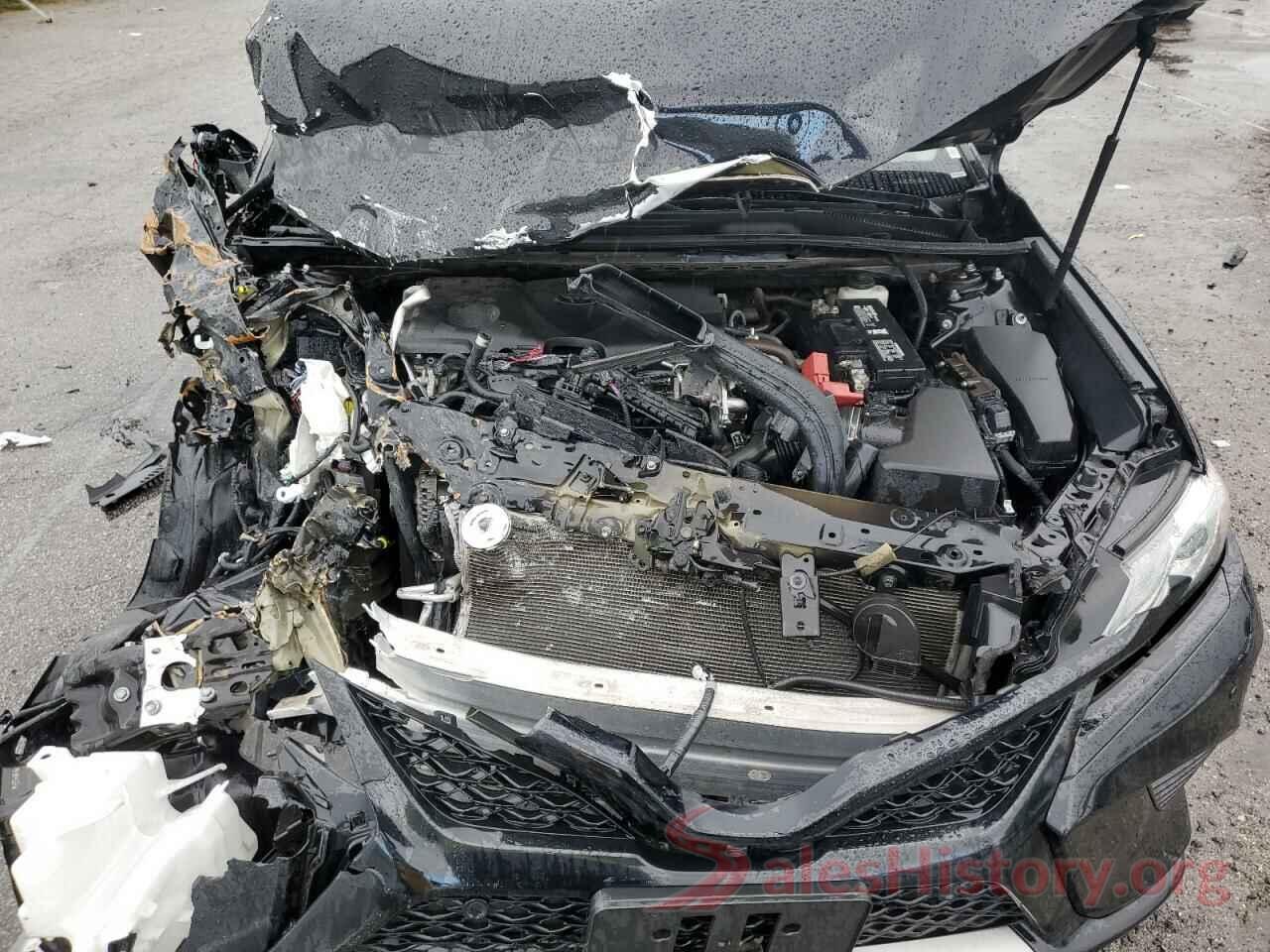 4T1B61HK4JU511221 2018 TOYOTA CAMRY