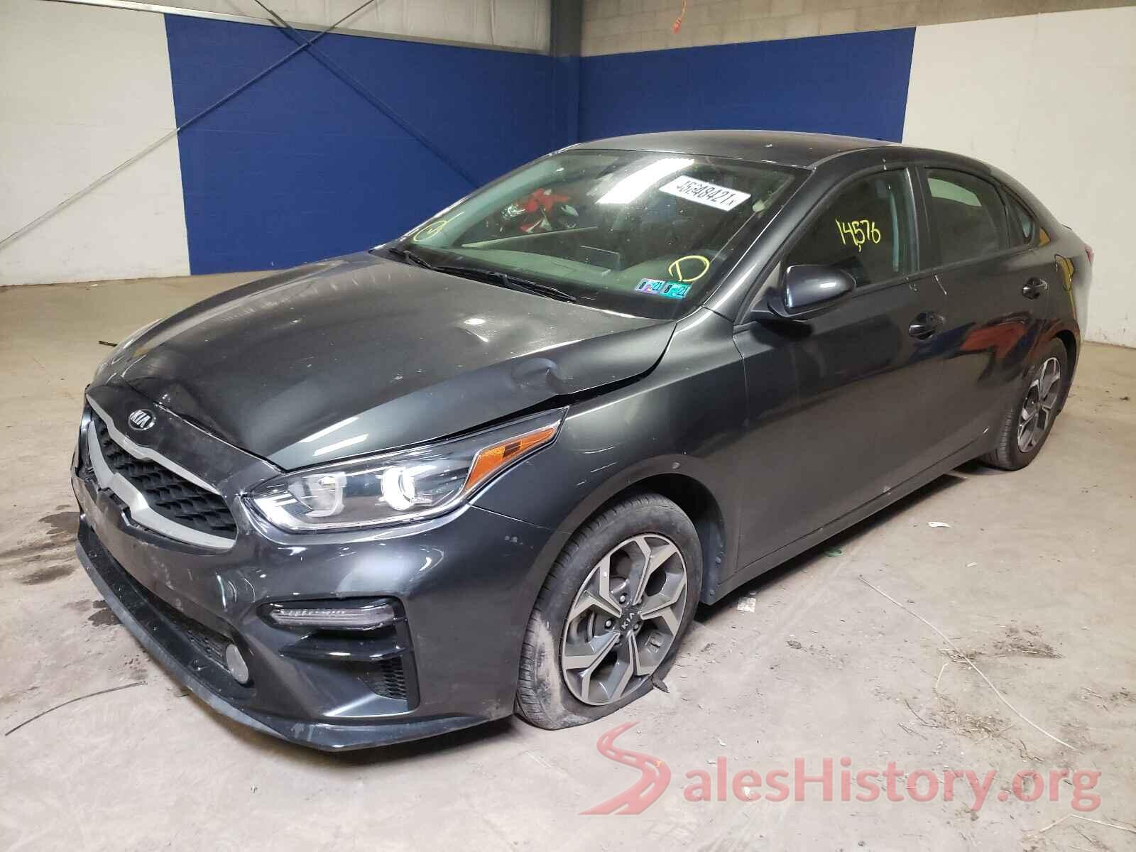 3KPF24AD2KE131647 2019 KIA FORTE