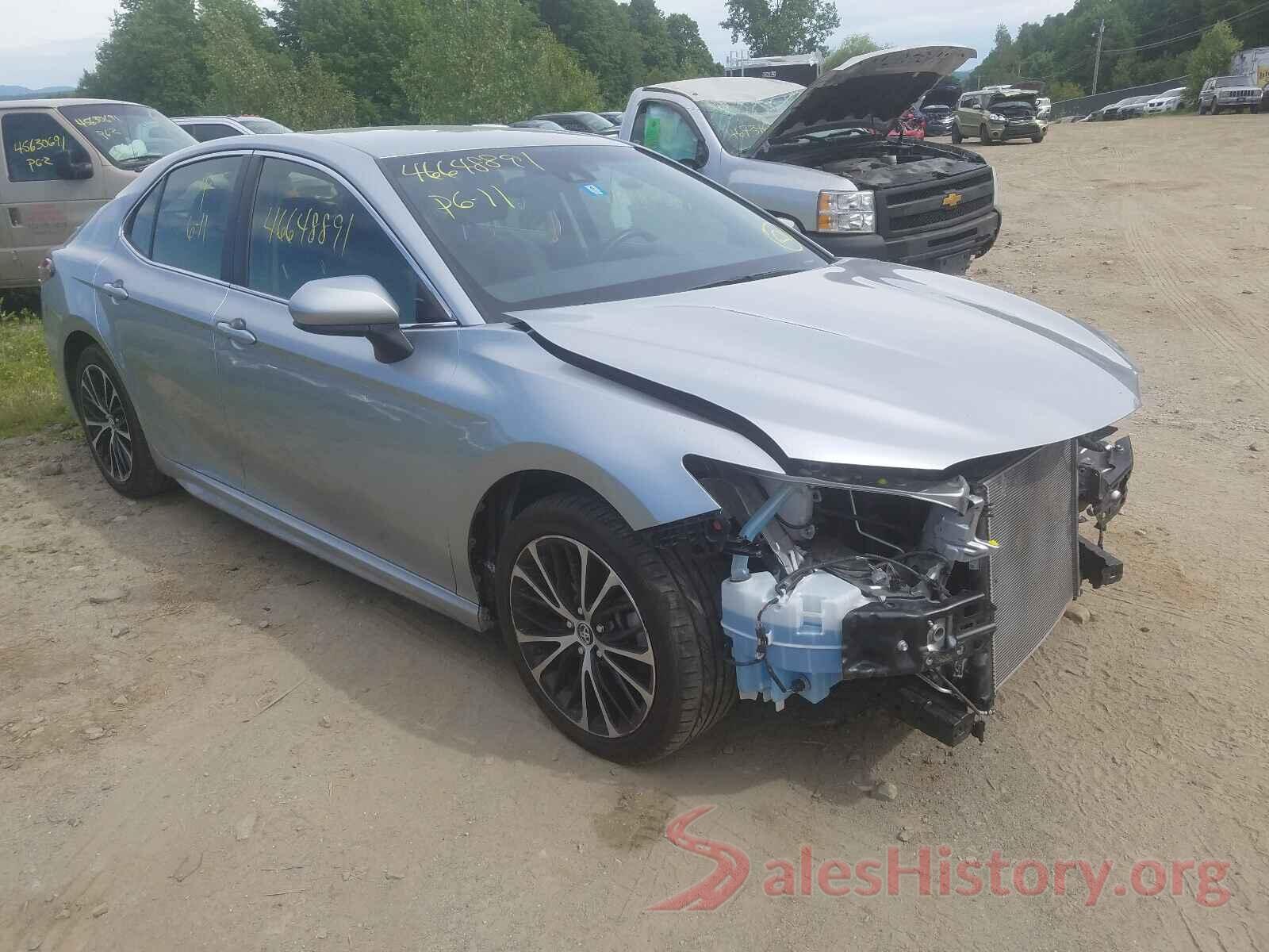 JTNB11HK9J3017988 2018 TOYOTA CAMRY