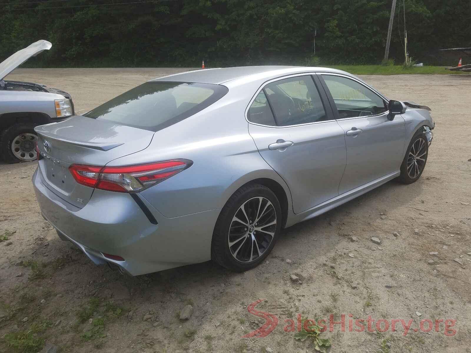 JTNB11HK9J3017988 2018 TOYOTA CAMRY