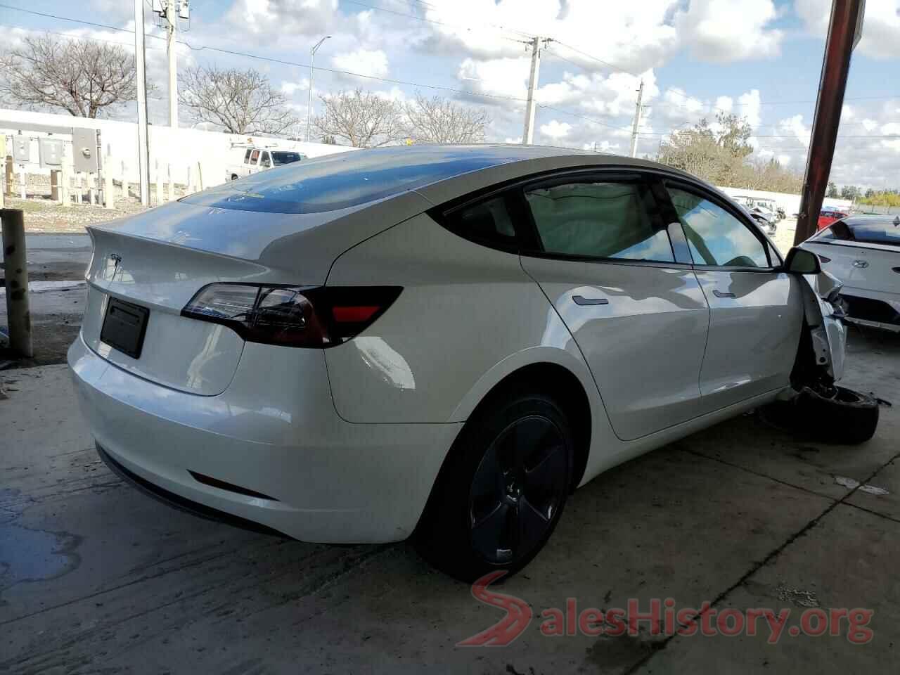 5YJ3E1EA8PF470861 2023 TESLA MODEL 3