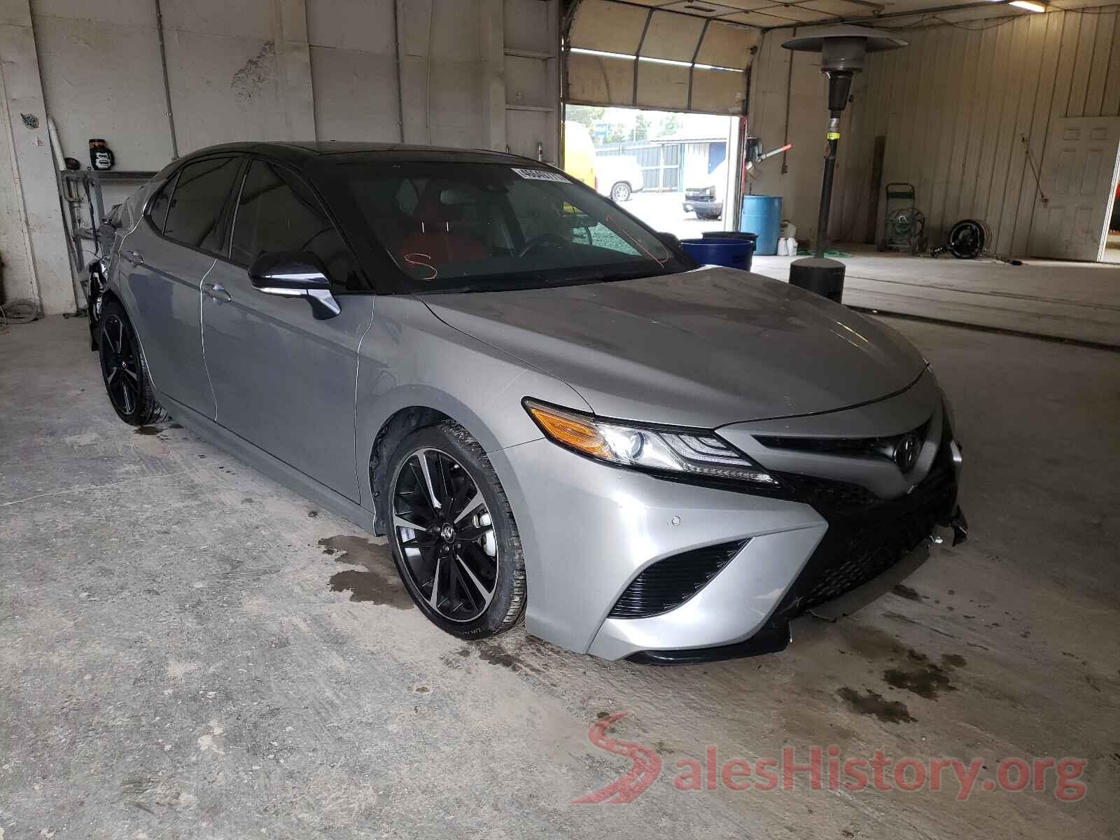 4T1BZ1HK9JU019453 2018 TOYOTA CAMRY