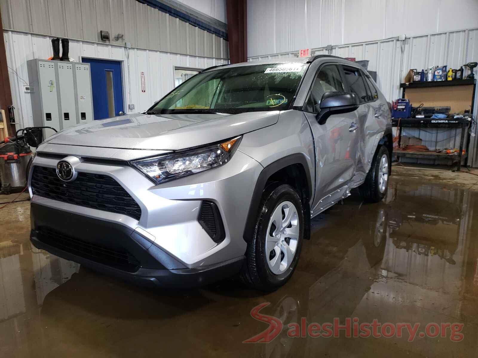 JTMF1RFV0KJ003900 2019 TOYOTA RAV4