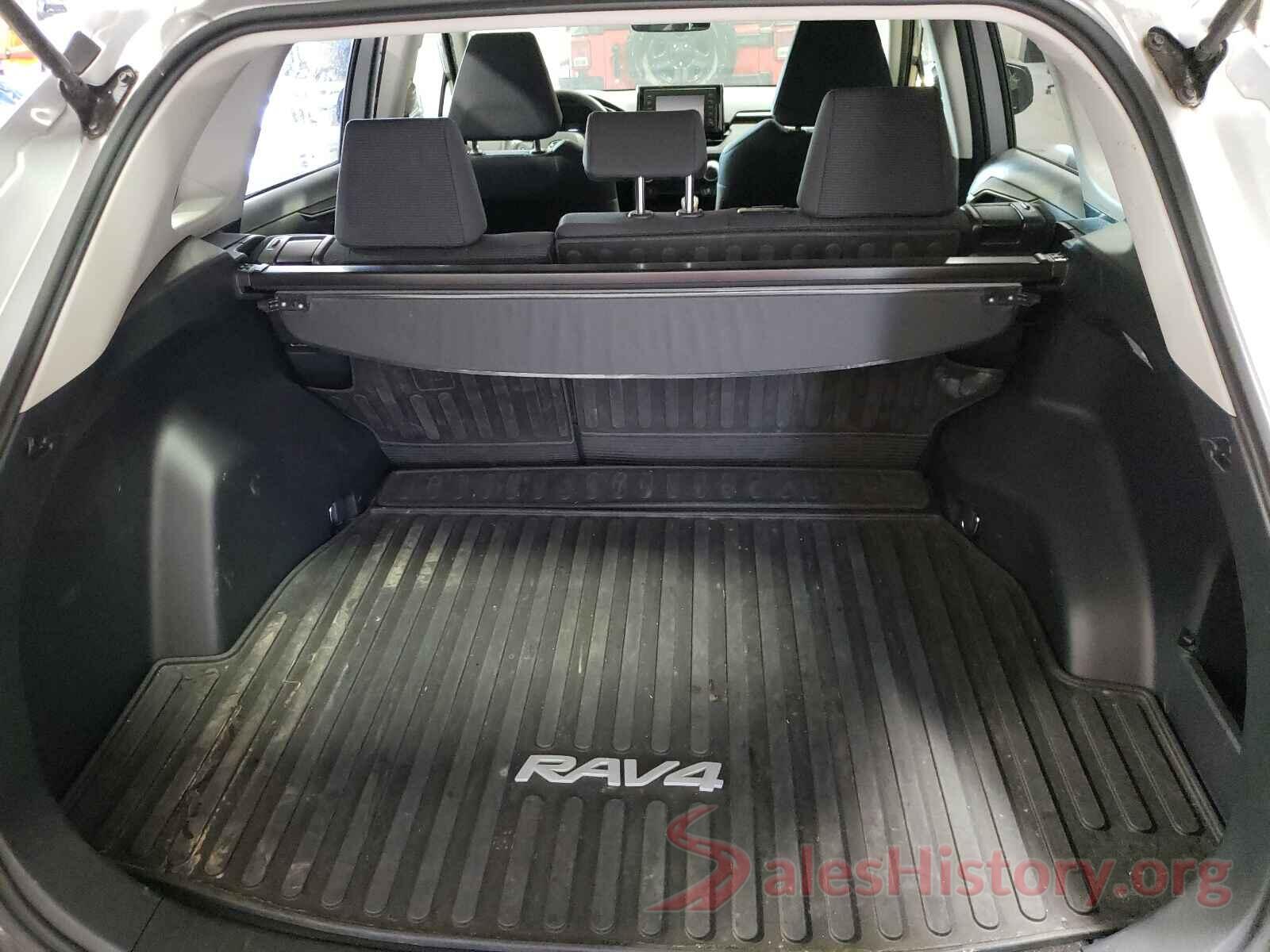 JTMF1RFV0KJ003900 2019 TOYOTA RAV4