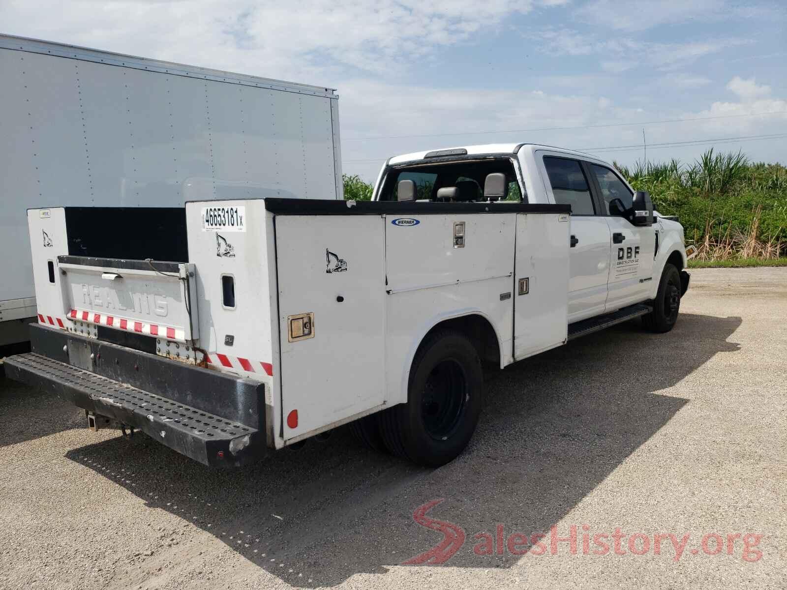 1FD8W3GT1JEB26354 2018 FORD F350