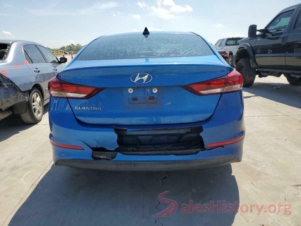 5NPD84LF6JH229305 2018 HYUNDAI ELANTRA