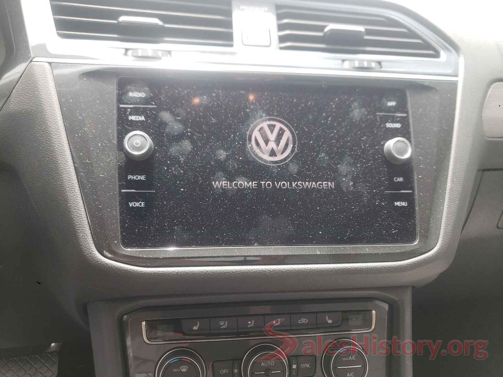 3VV3B7AX7JM174577 2018 VOLKSWAGEN TIGUAN