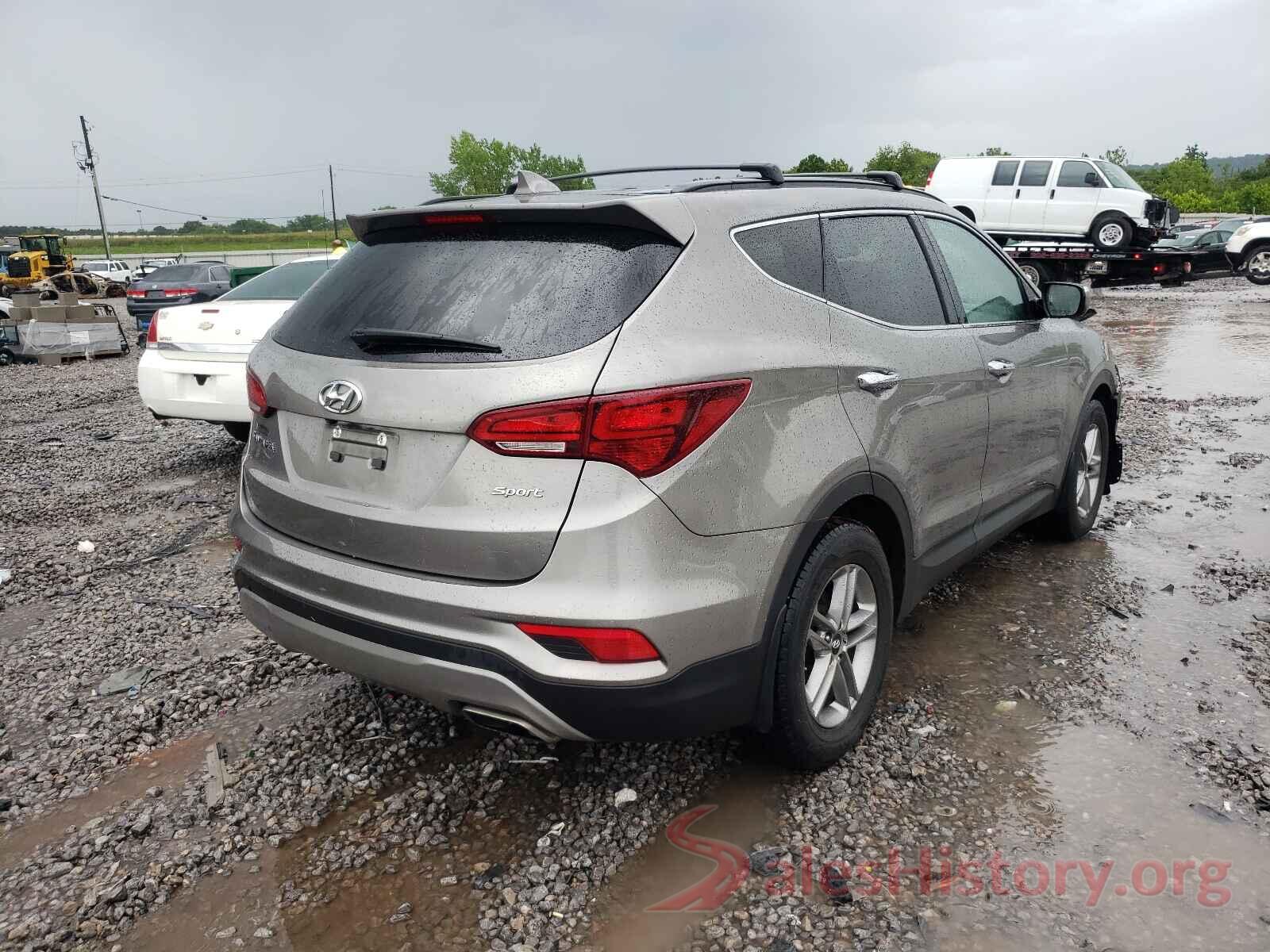 5NMZU3LBXJH054661 2018 HYUNDAI SANTA FE