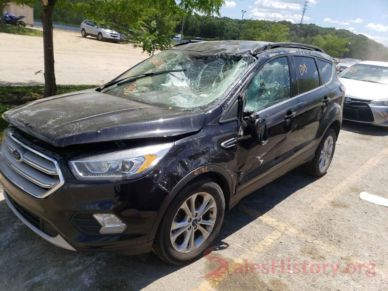 1FMCU0HD8JUC30593 2018 FORD ESCAPE