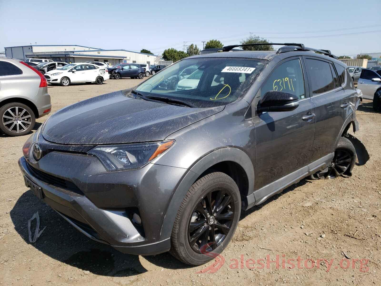 2T3WFREV5JW461791 2018 TOYOTA RAV4