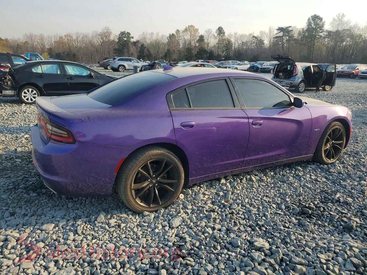 2018 DODGE CHARGER VIN 2C3CDXCT4JH297923, right side view