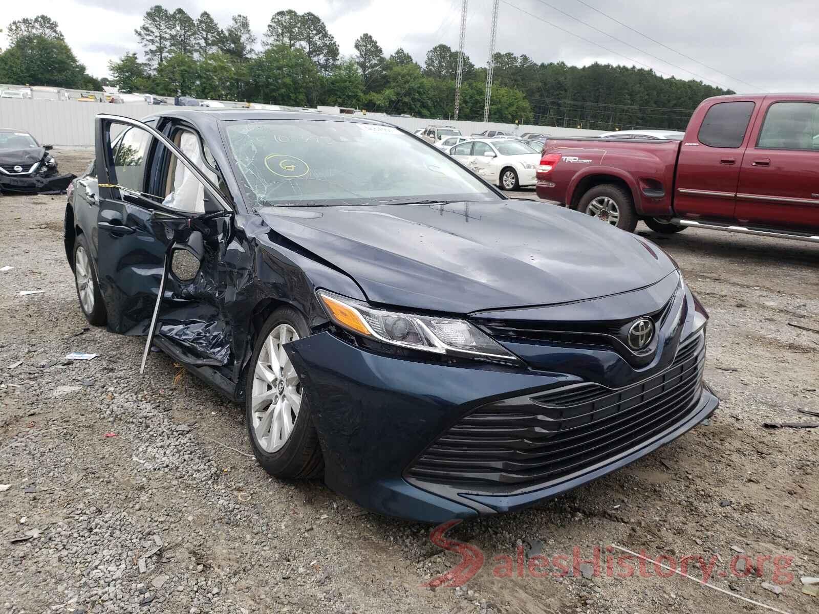 4T1B11HK1KU781944 2019 TOYOTA CAMRY