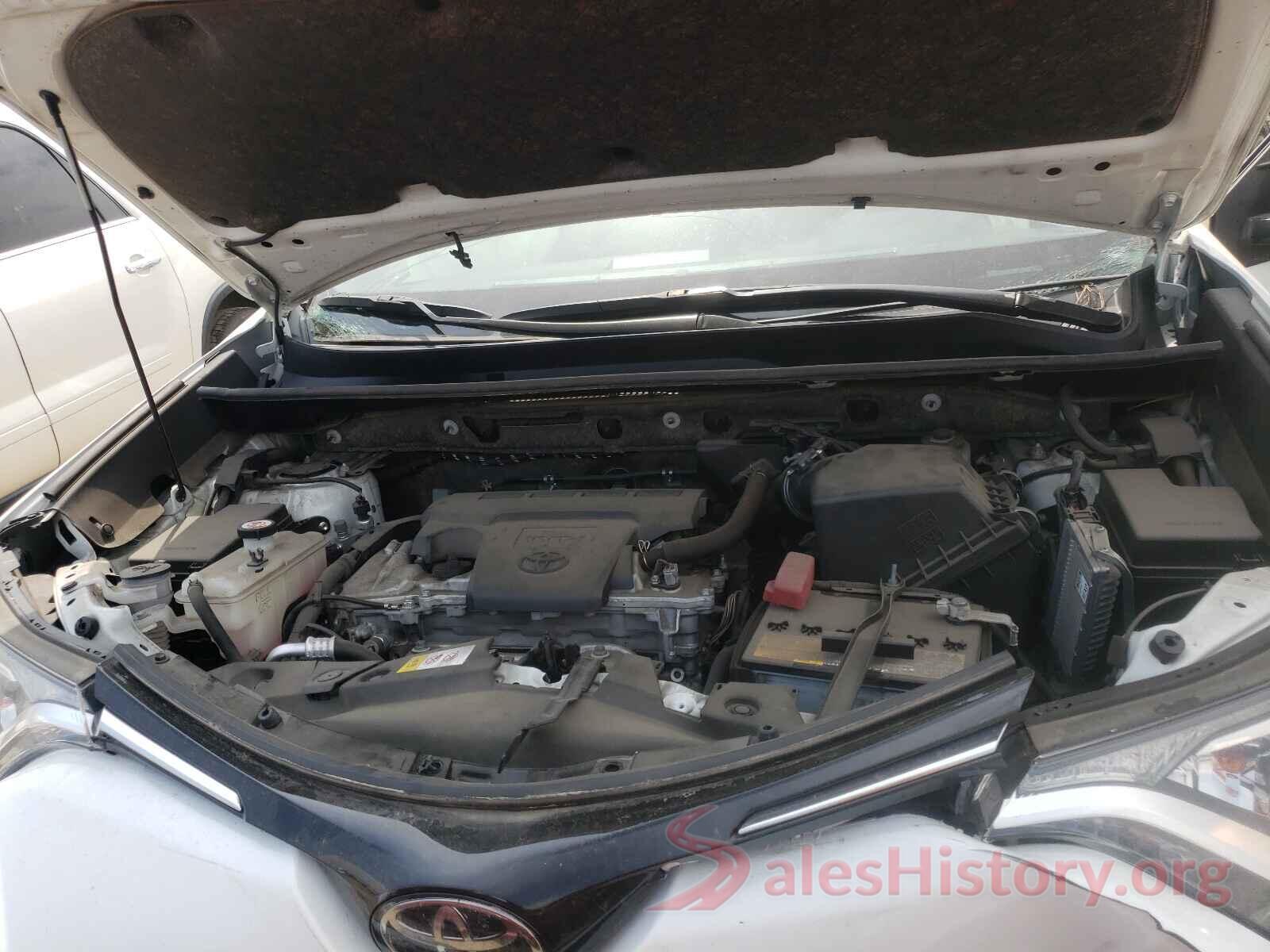 JTMBFREV7JJ722156 2018 TOYOTA RAV4