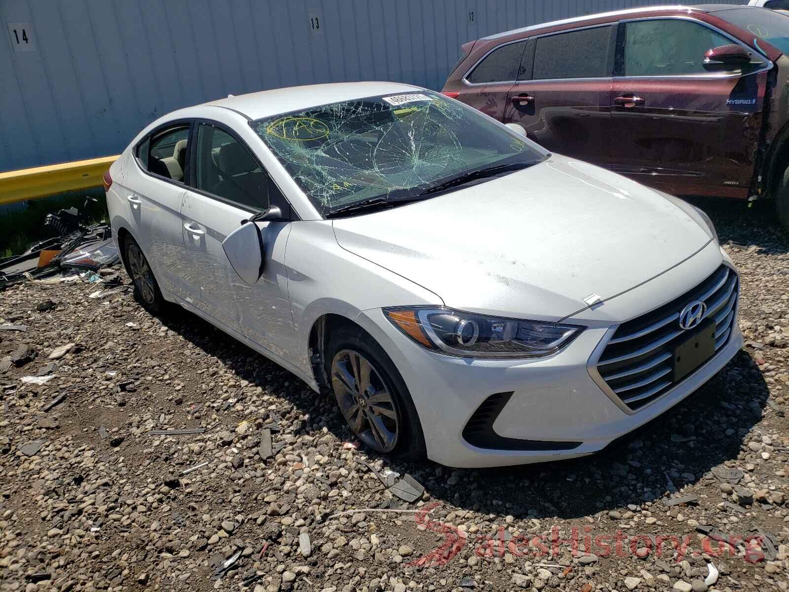 5NPD84LF1JH213383 2018 HYUNDAI ELANTRA