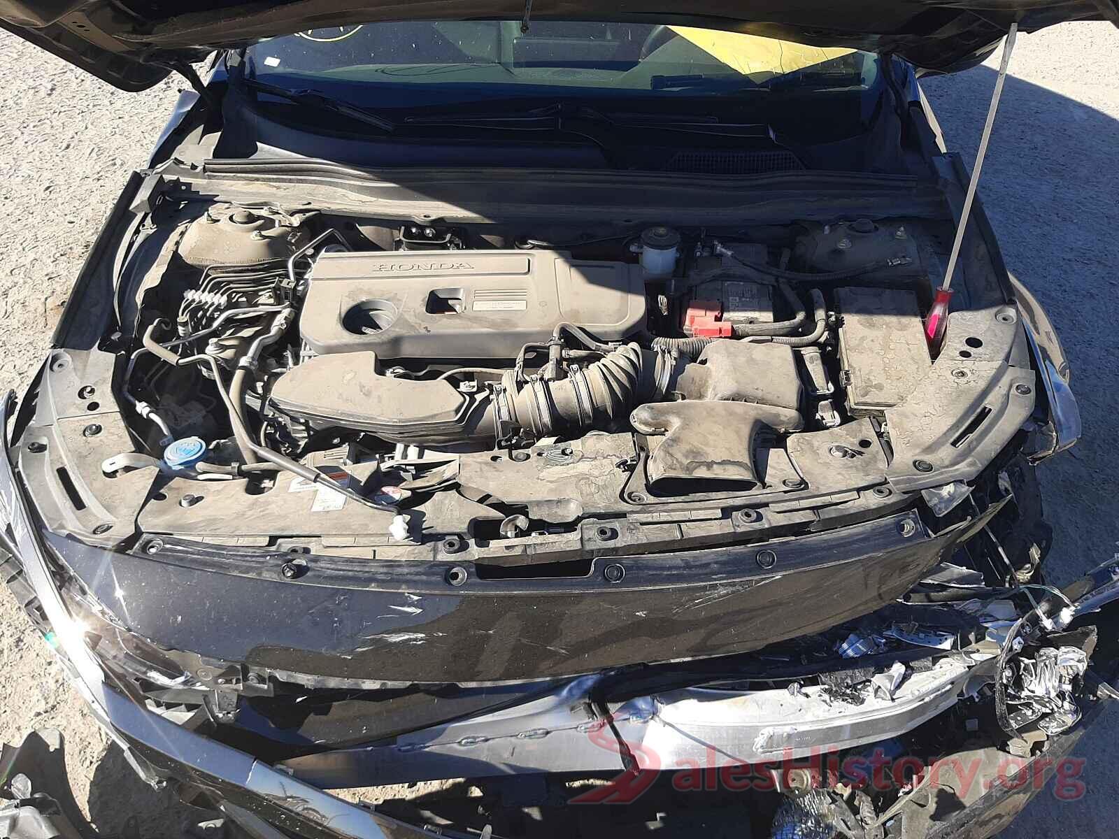 1HGCV2F37JA047325 2018 HONDA ACCORD