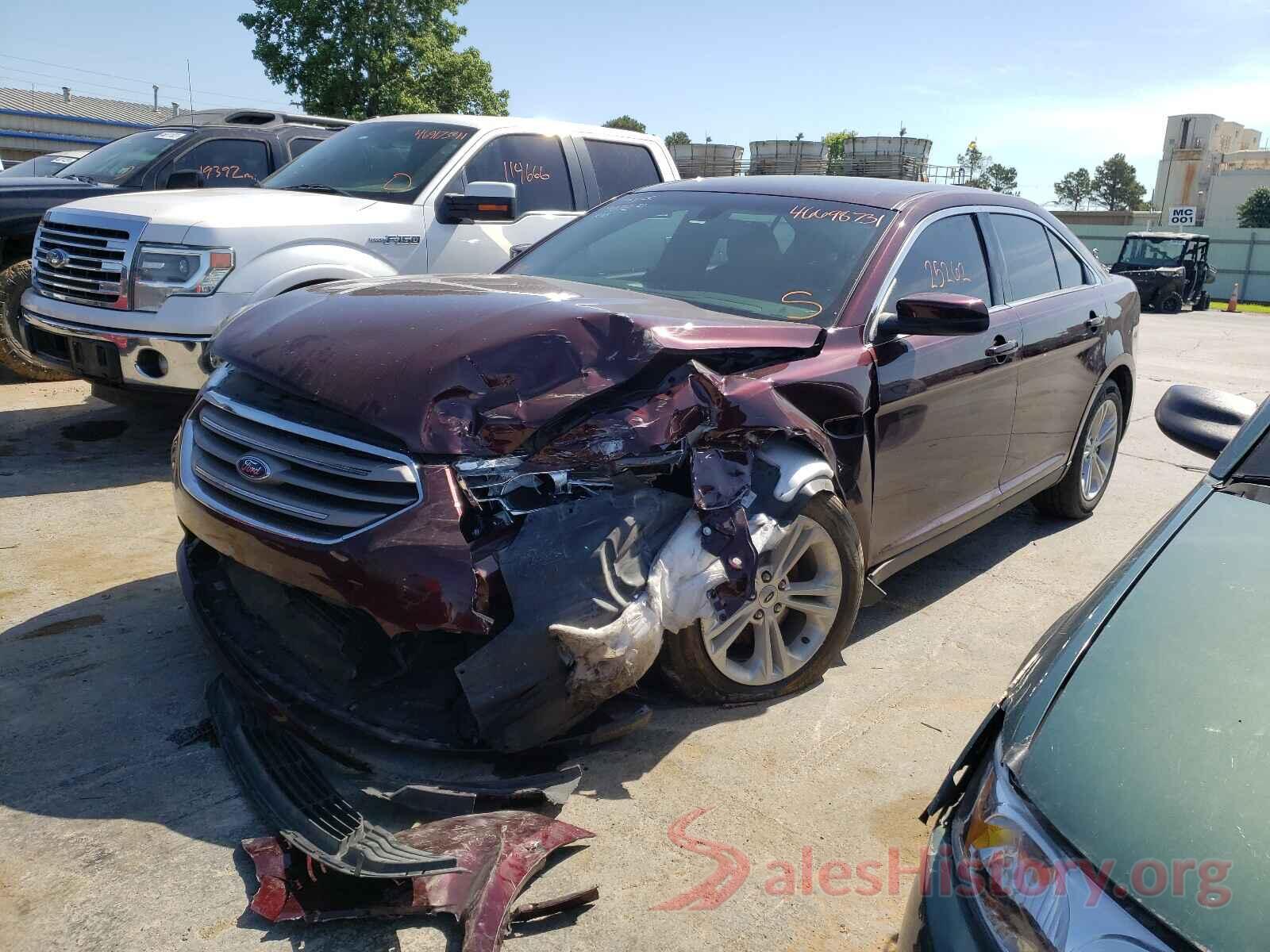 1FAHP2E8XJG134702 2018 FORD TAURUS