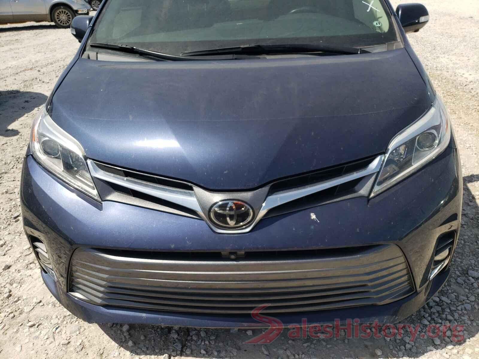 5TDYZ3DC4JS951427 2018 TOYOTA SIENNA