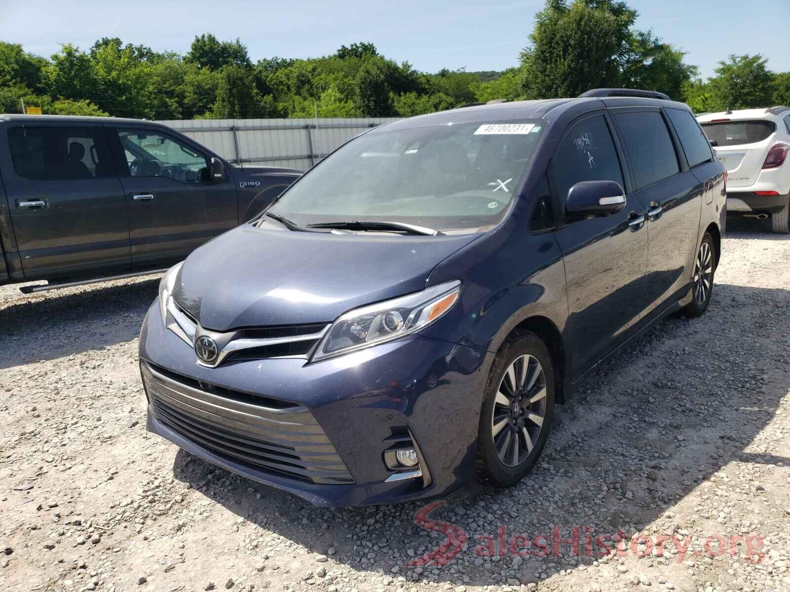 5TDYZ3DC4JS951427 2018 TOYOTA SIENNA