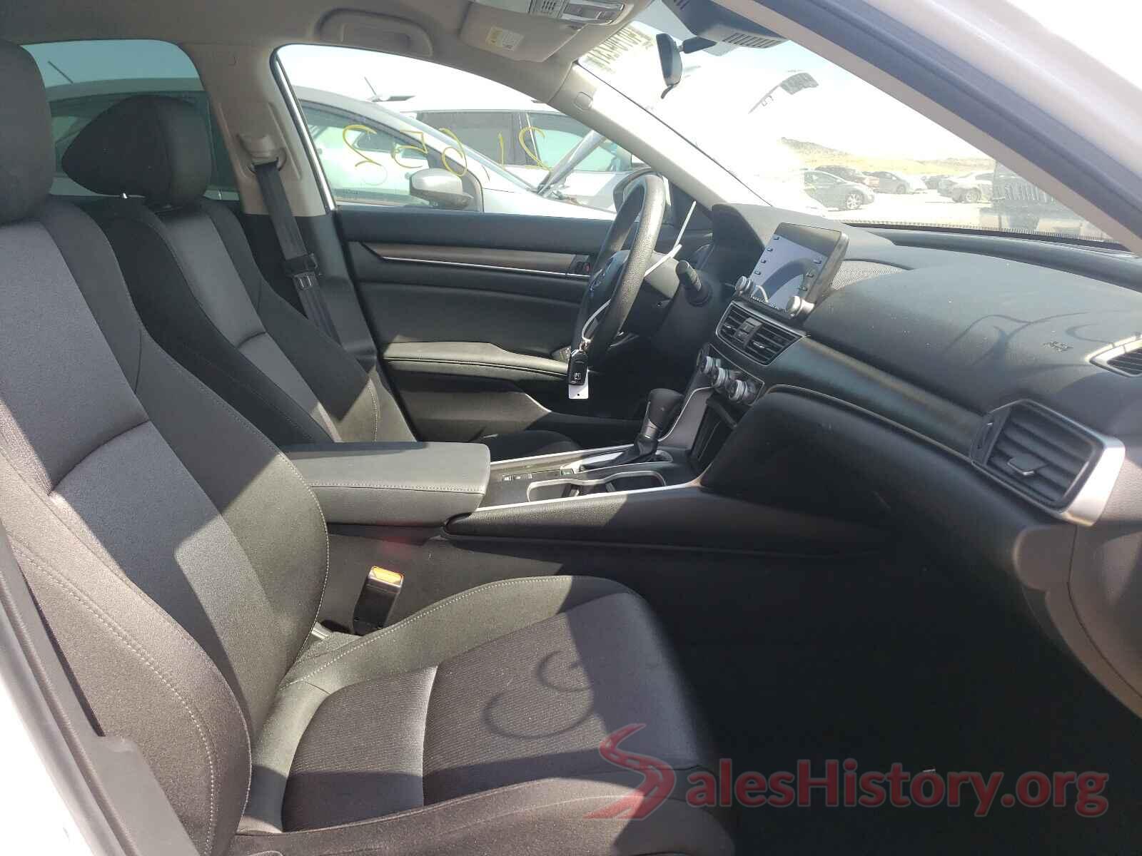 1HGCV1F15KA119505 2019 HONDA ACCORD