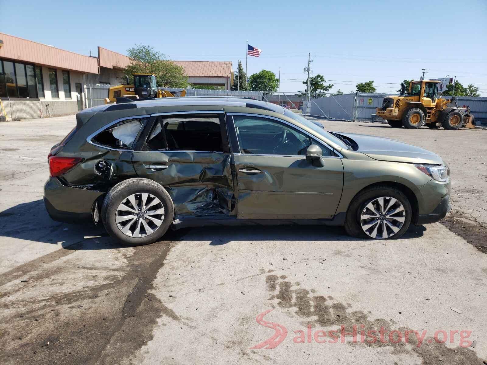 4S4BSETC8J3271745 2018 SUBARU OUTBACK