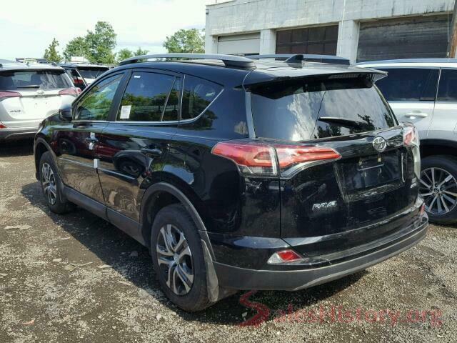 2T3BFREV2JW820187 2018 TOYOTA RAV4 LE