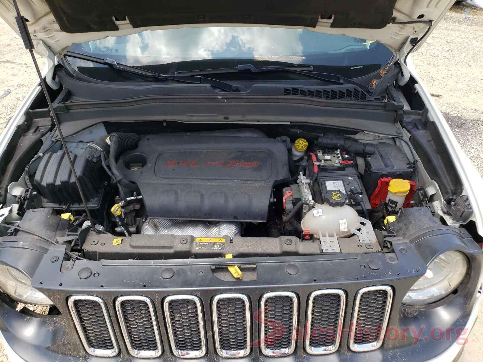 ZACCJABB4JPJ39541 2018 JEEP RENEGADE