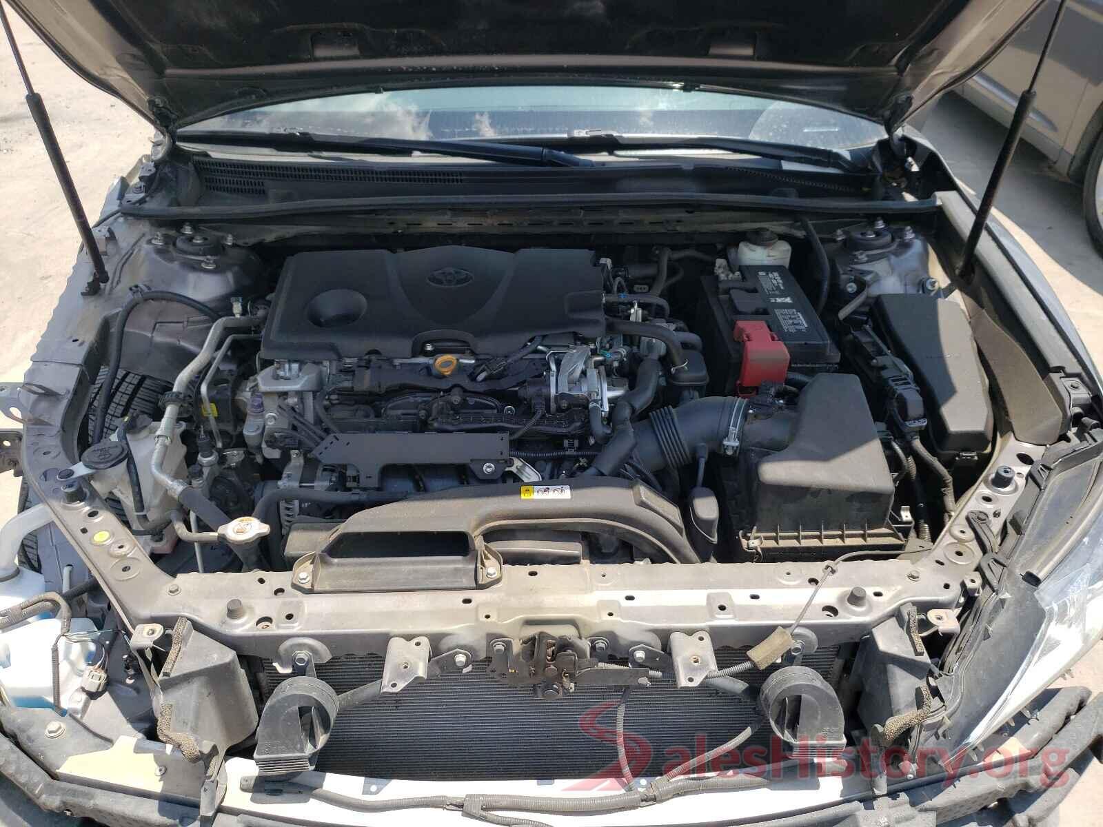 4T1B11HK4JU617232 2018 TOYOTA CAMRY