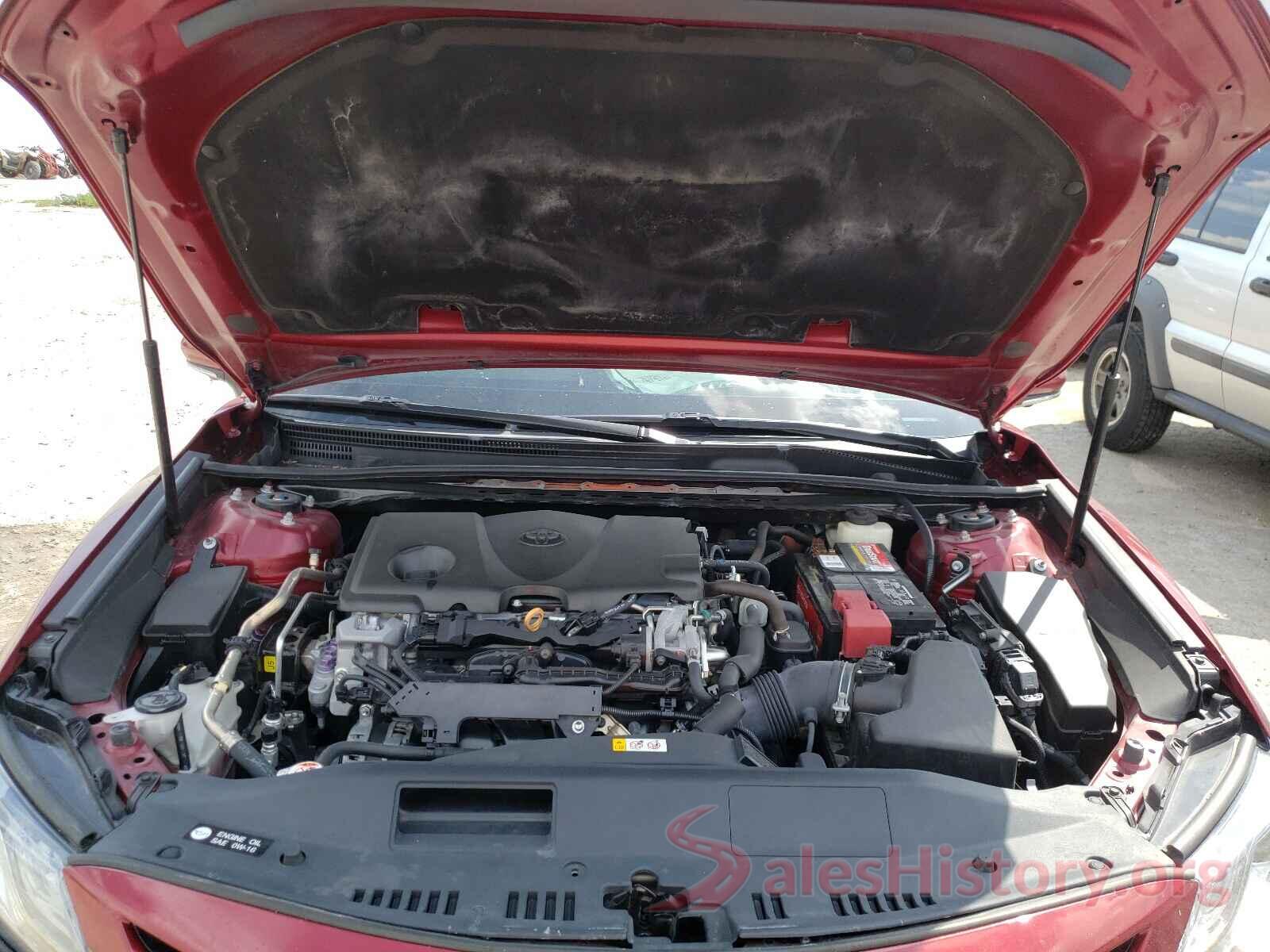 4T1B61HK8JU563855 2018 TOYOTA CAMRY