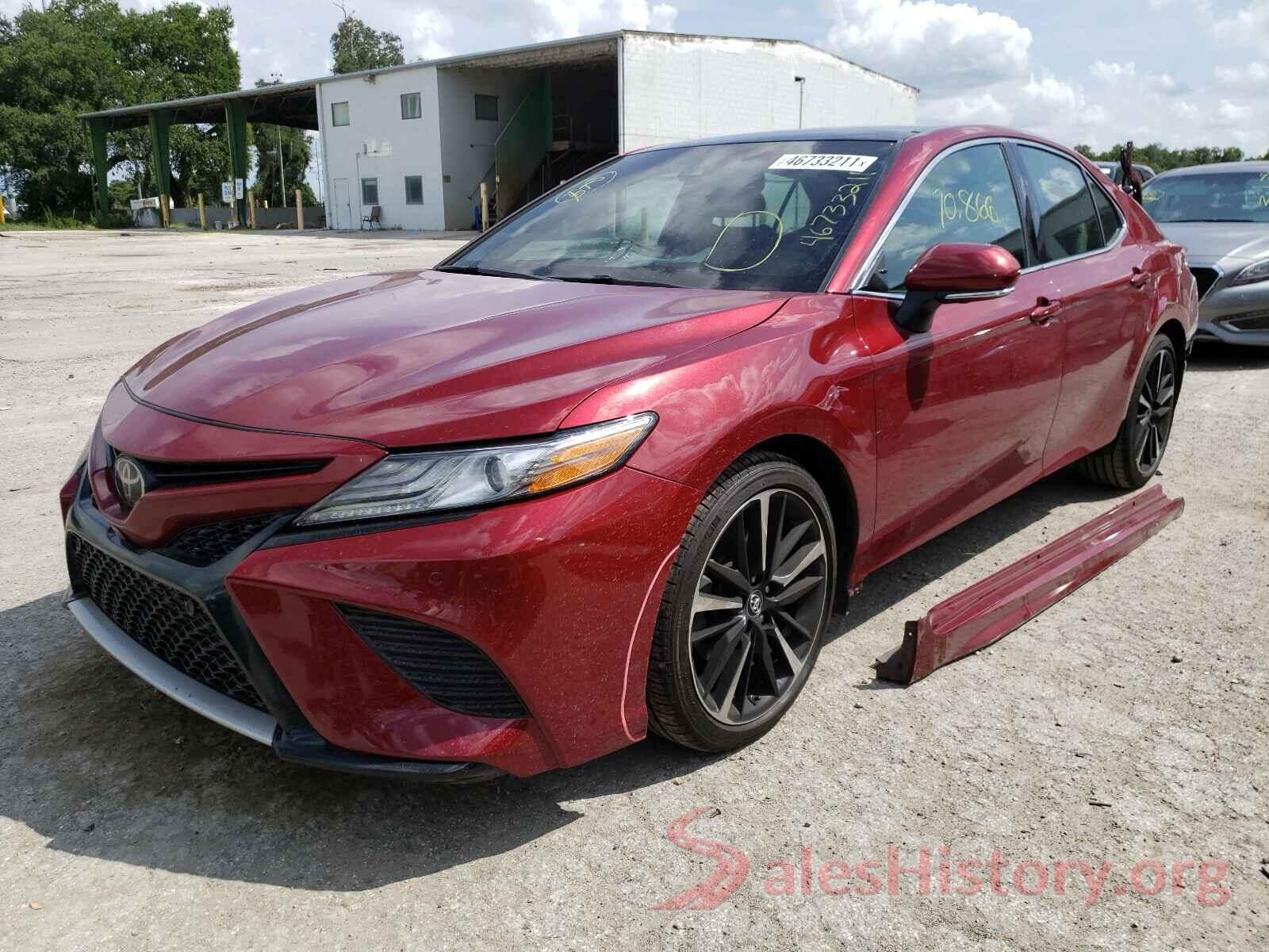 4T1B61HK8JU563855 2018 TOYOTA CAMRY