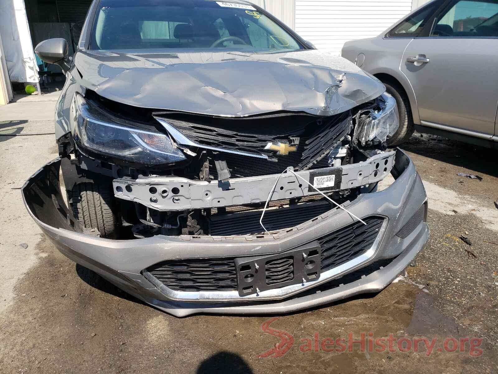 1G1BE5SM5J7241724 2018 CHEVROLET CRUZE