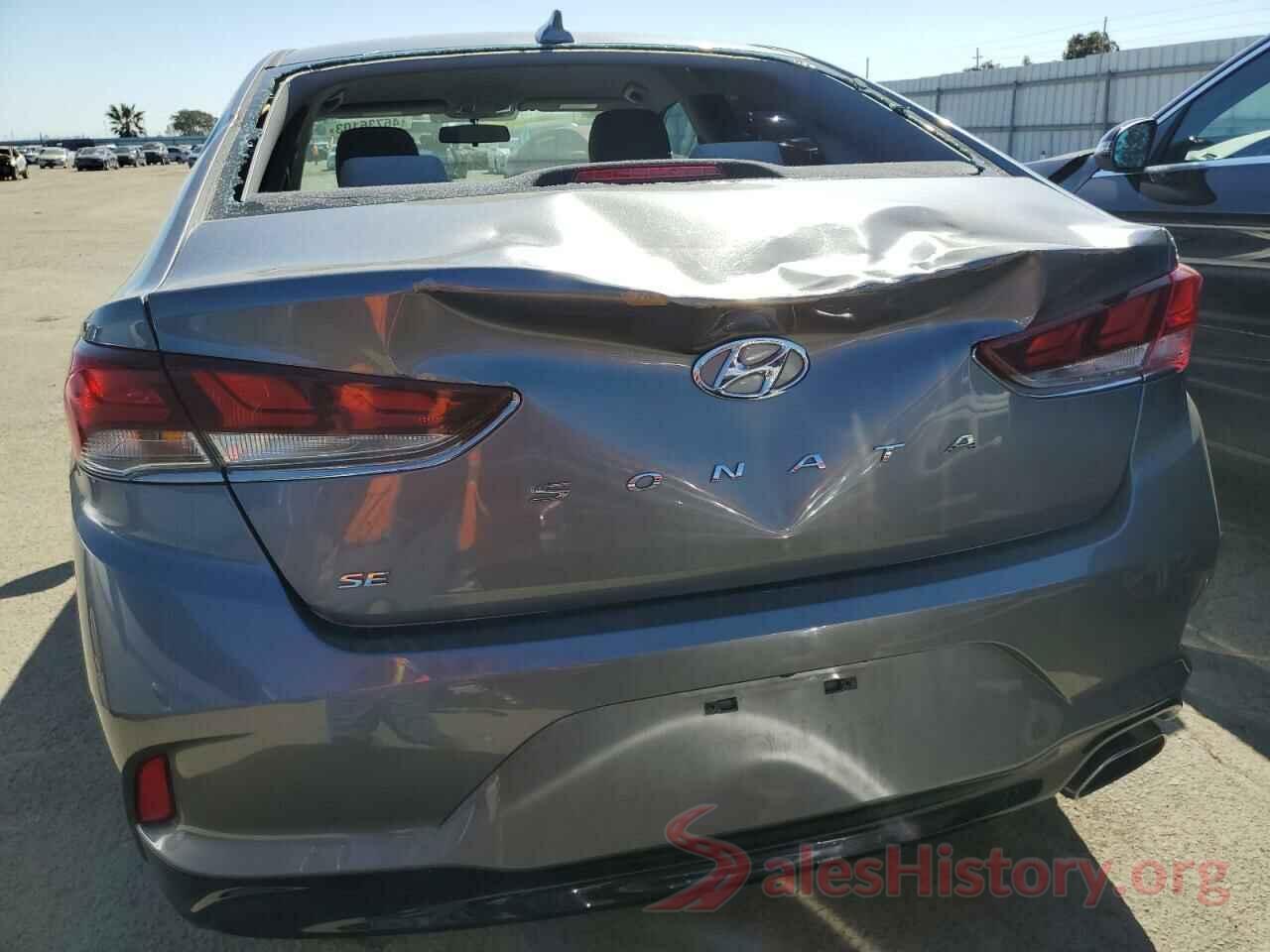 5NPE24AF4JH674585 2018 HYUNDAI SONATA