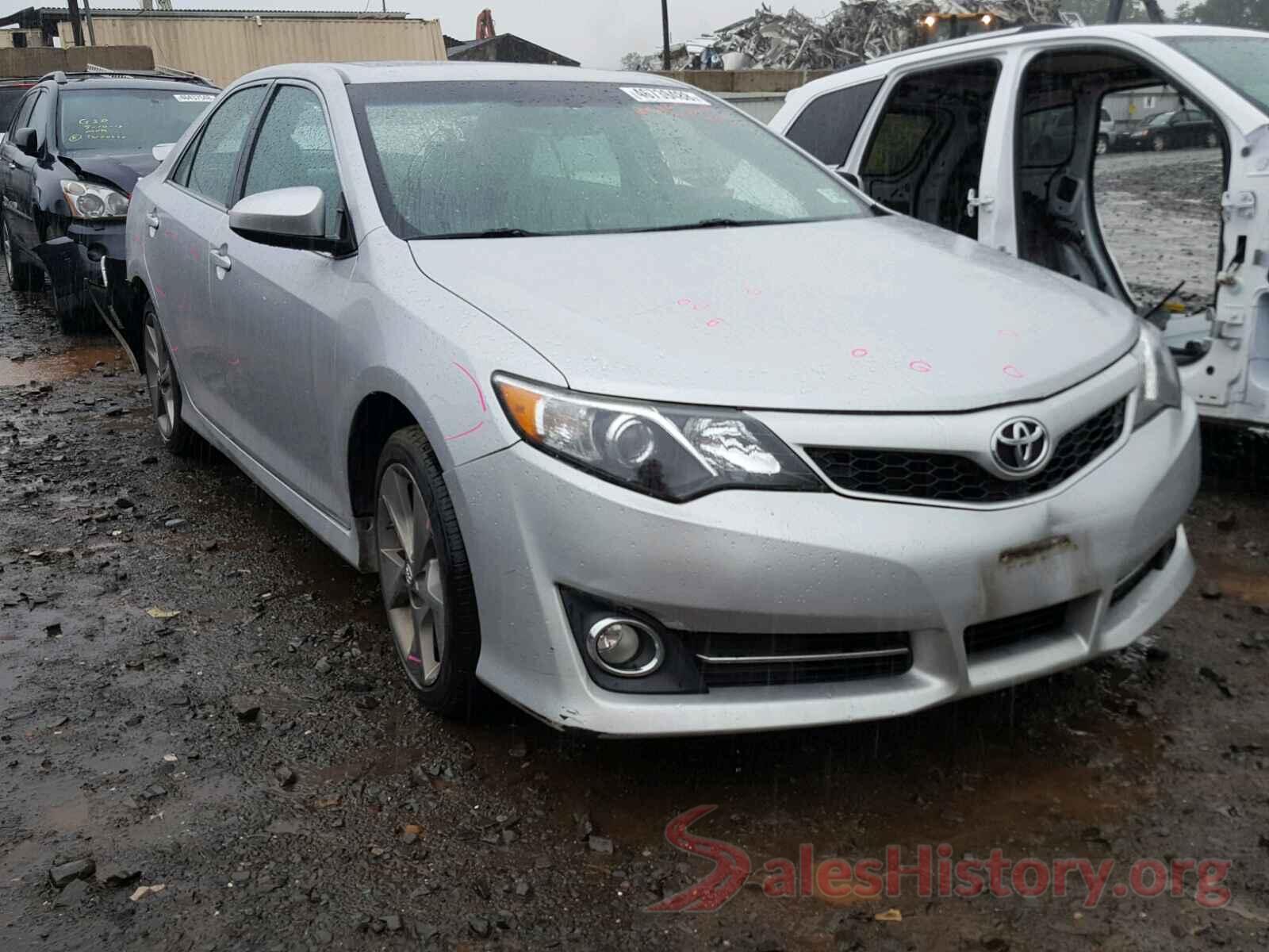 4T1BF1FK1EU313088 2014 TOYOTA CAMRY