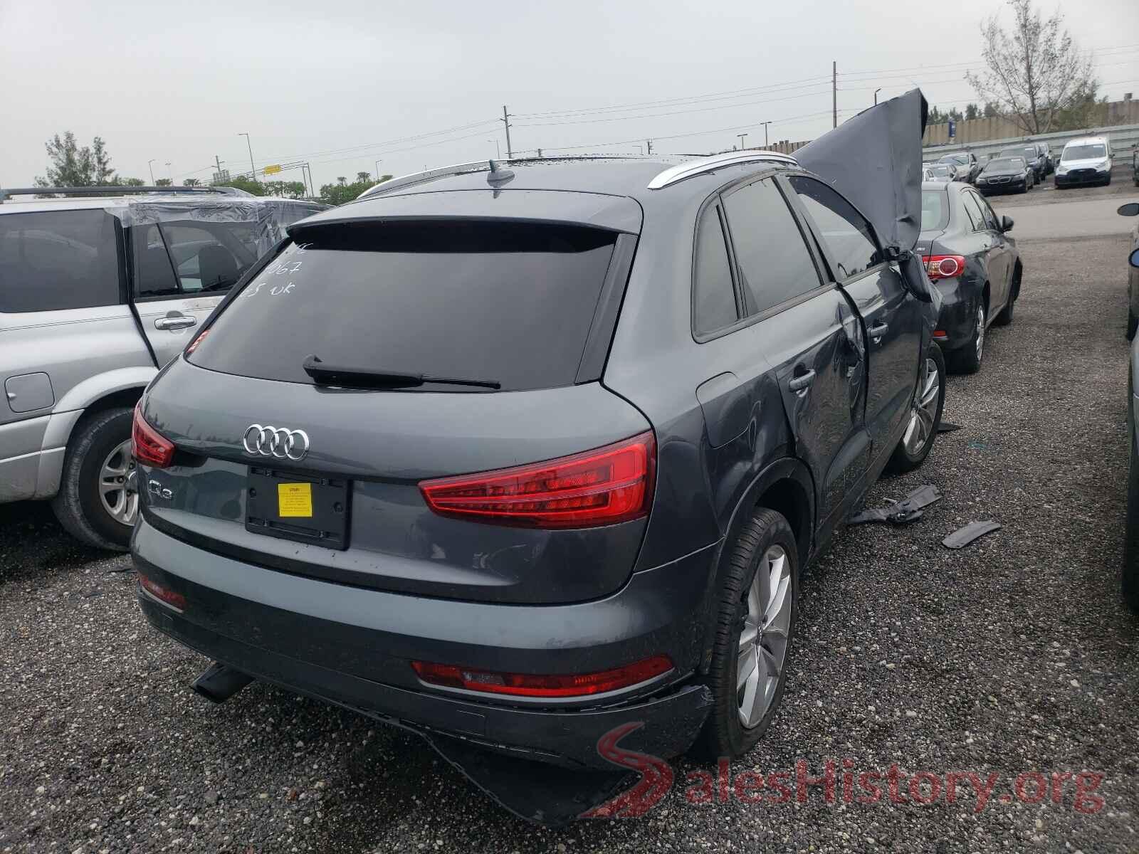 WA1BCCFS7JR009067 2018 AUDI Q3