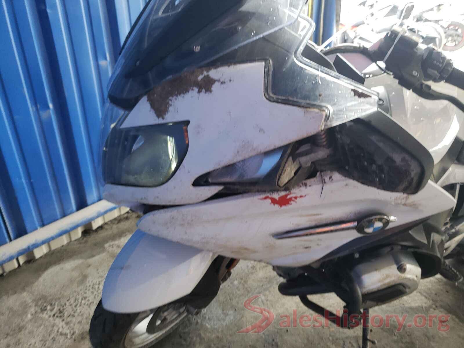 WB10A1304JZ466717 2018 BMW MOTORCYCLE