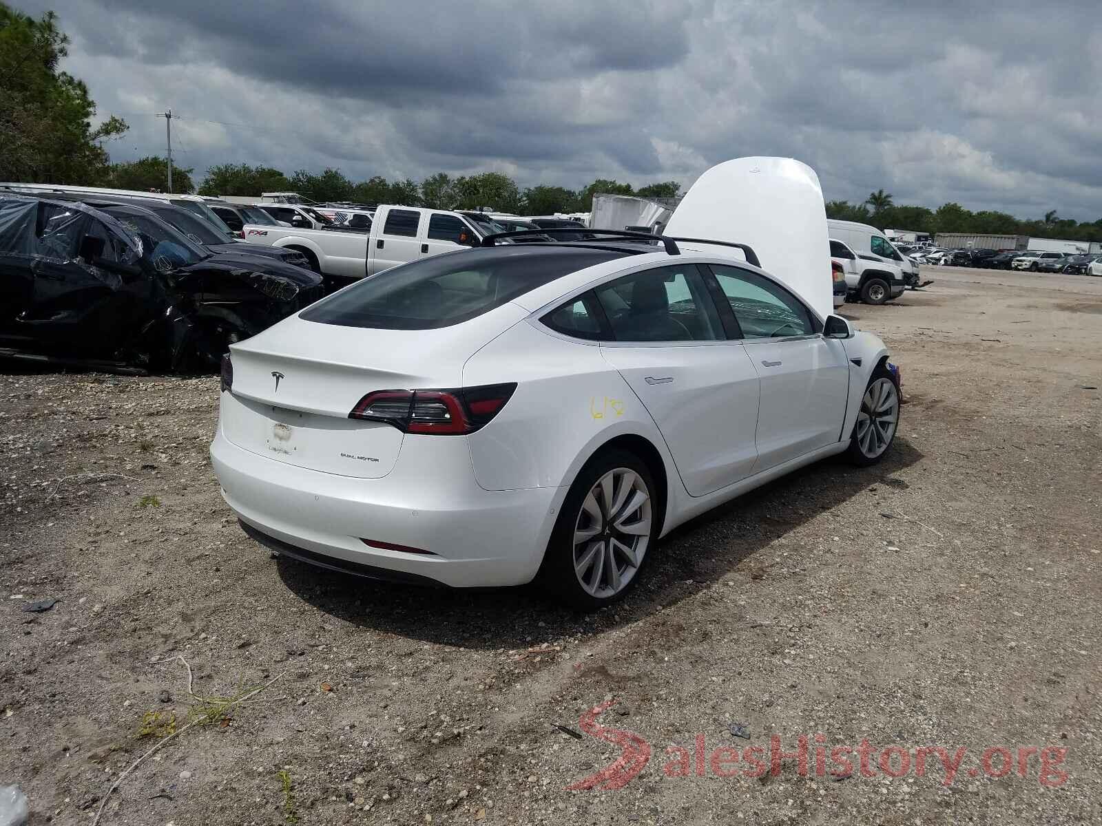 5YJ3E1EB8JF117620 2018 TESLA MODEL 3