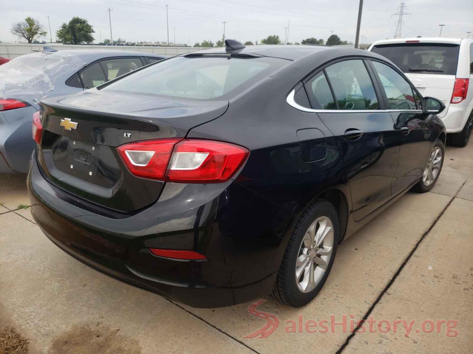 1G1BE5SM1K7144392 2019 CHEVROLET CRUZE