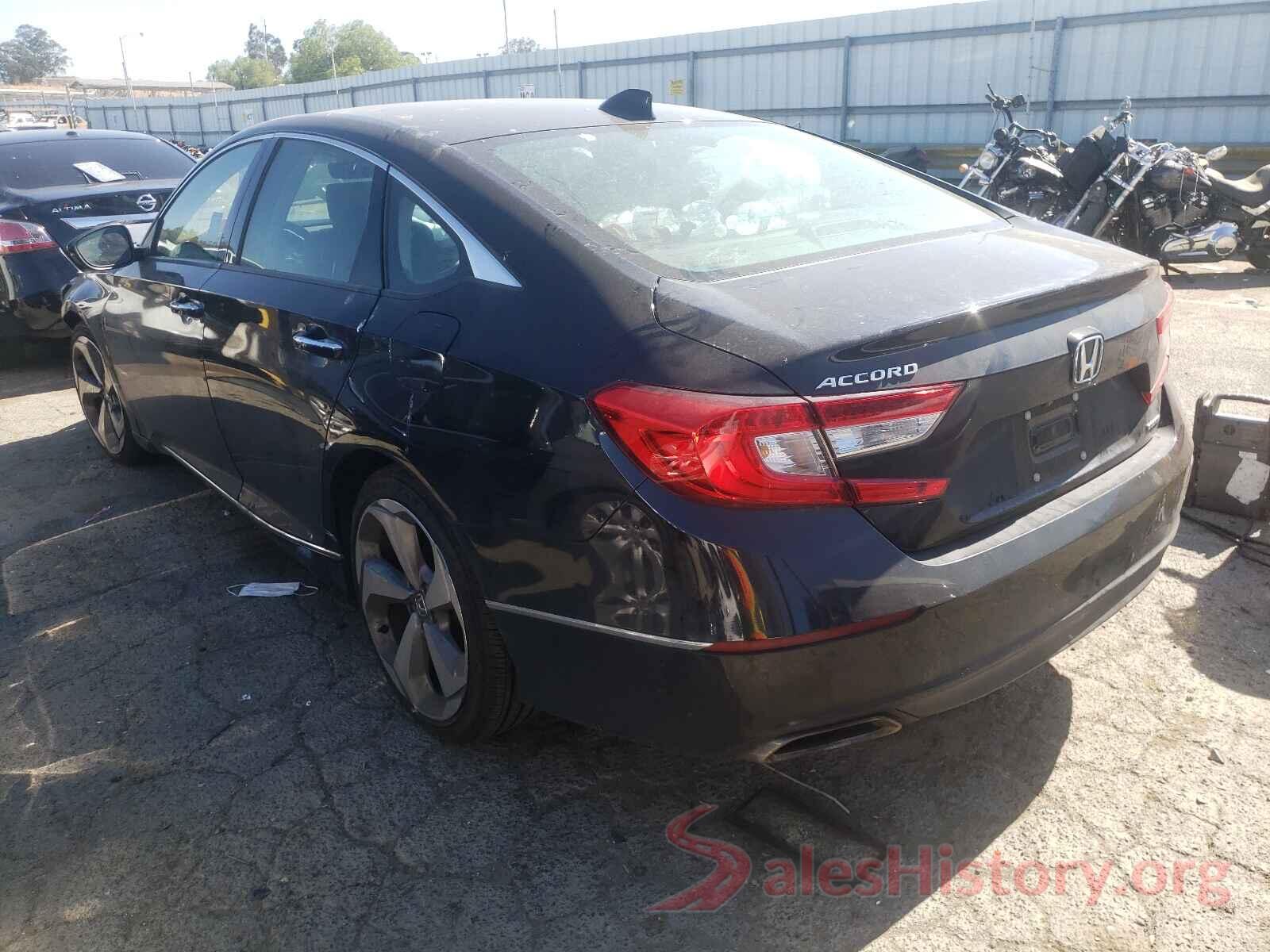 1HGCV1F93JA031704 2018 HONDA ACCORD