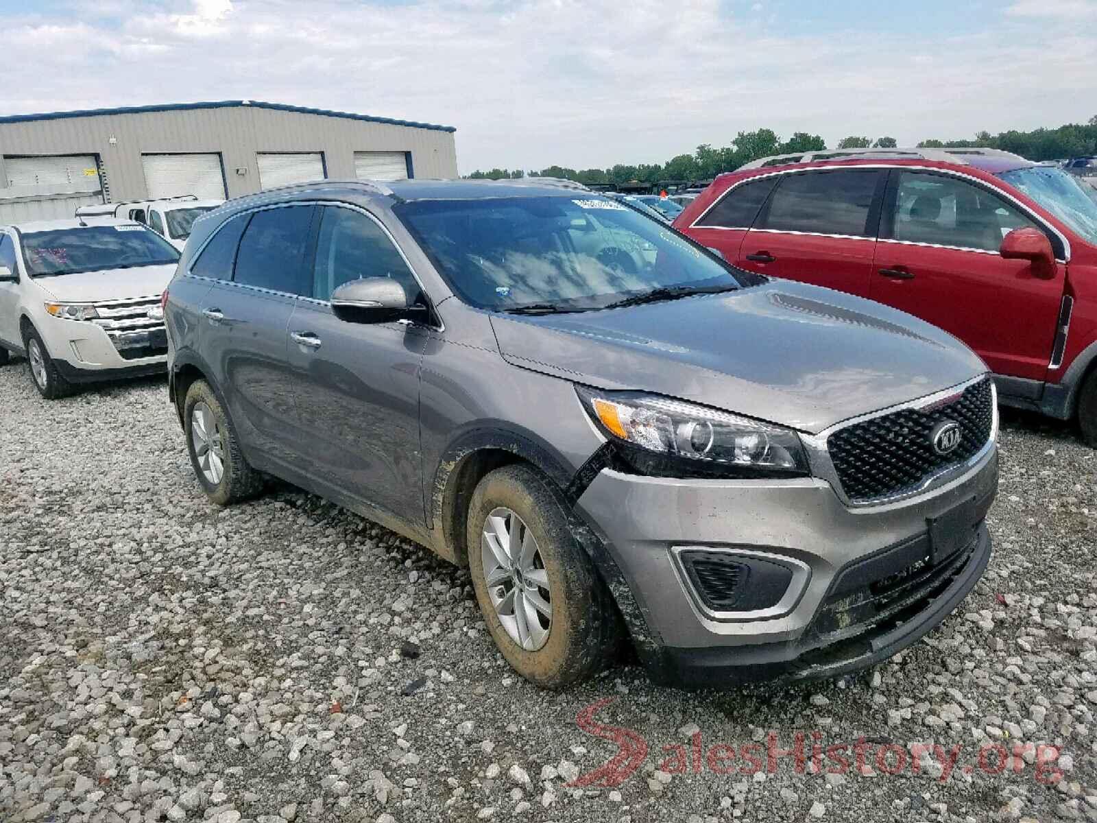 5XYPG4A33GG084121 2016 KIA SORENTO