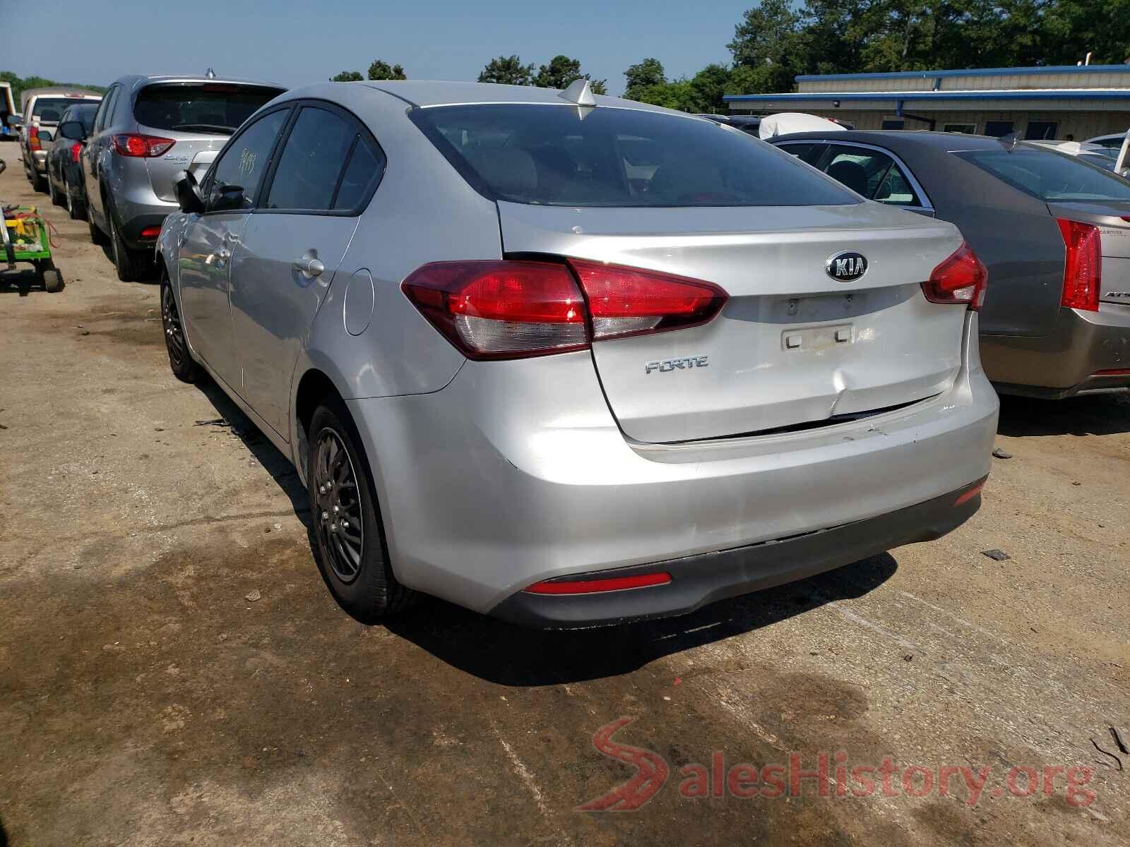 3KPFK4A7XHE084001 2017 KIA FORTE