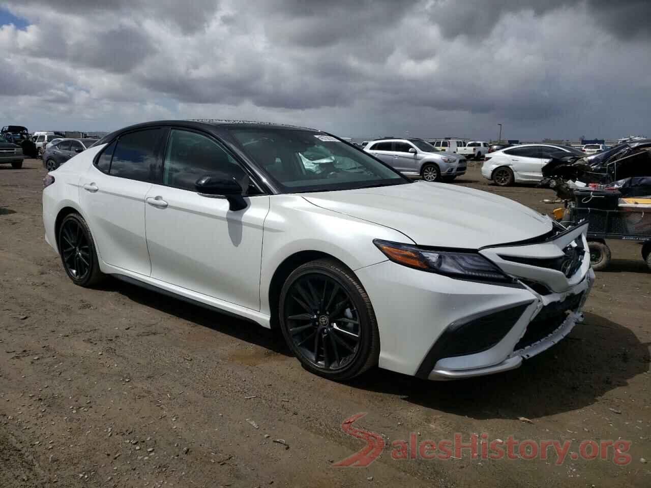 4T1K61AK6NU012470 2022 TOYOTA CAMRY