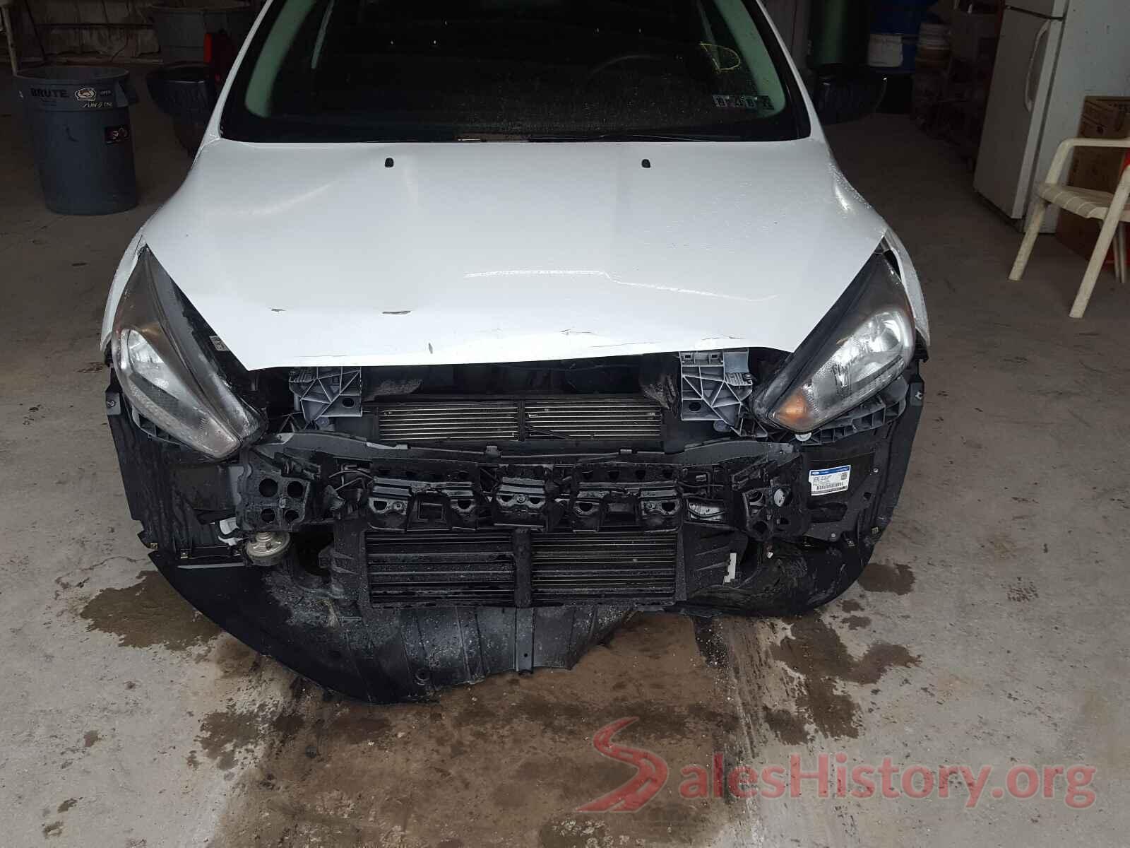 1FADP3E27JL243240 2018 FORD FOCUS