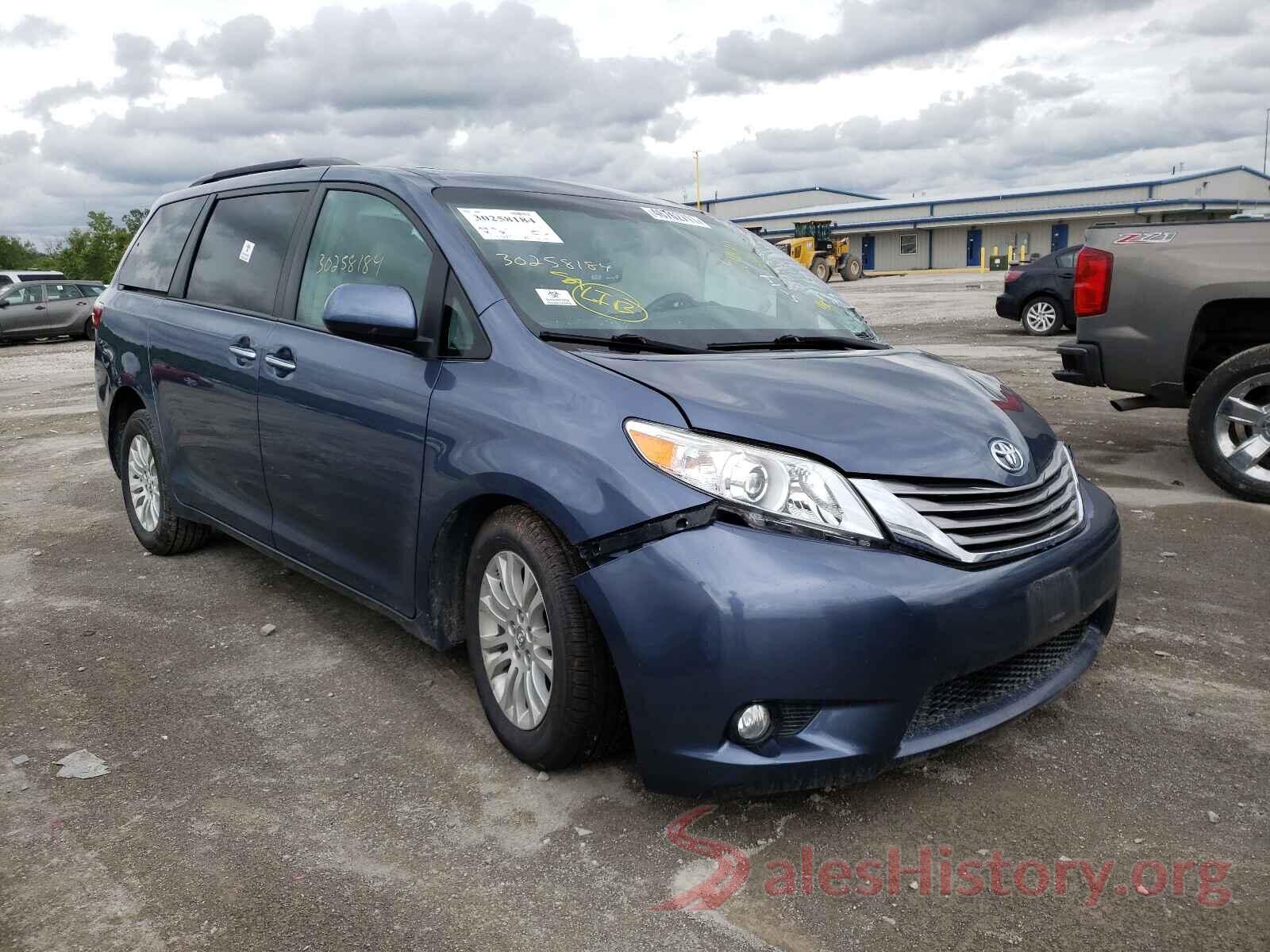 5TDYZ3DCXHS800831 2017 TOYOTA SIENNA