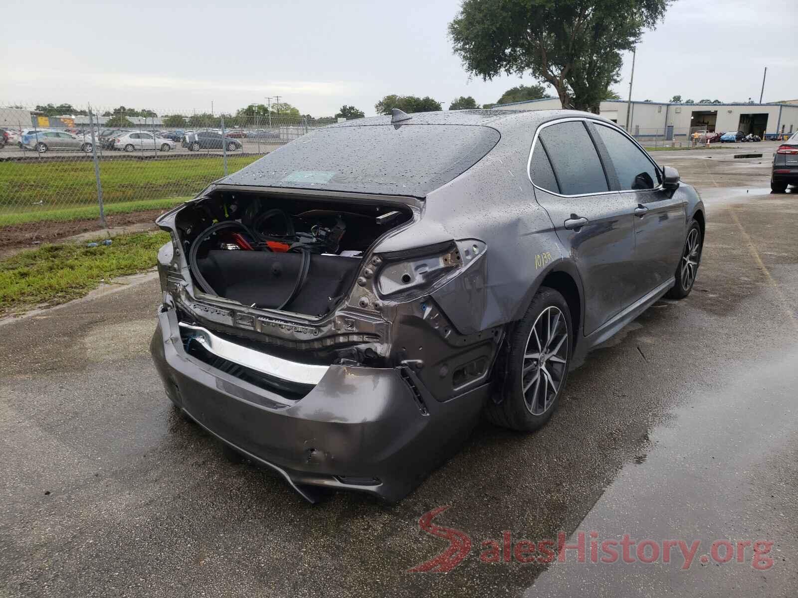 4T1G11AK8MU547089 2021 TOYOTA CAMRY