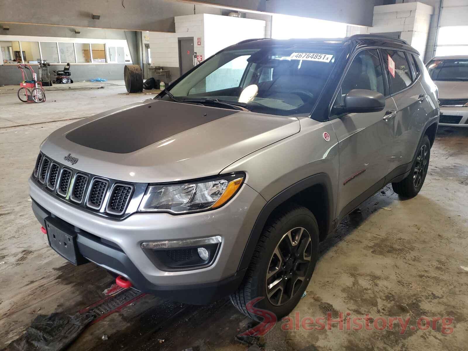 3C4NJDDB5KT733544 2019 JEEP COMPASS