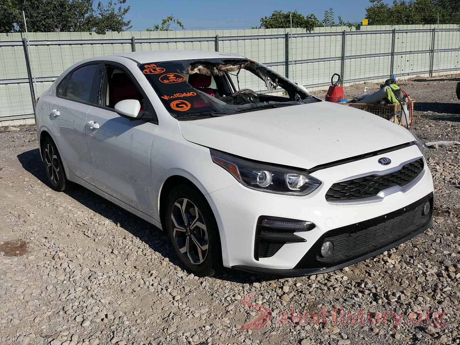 3KPF24AD5KE112610 2019 KIA FORTE