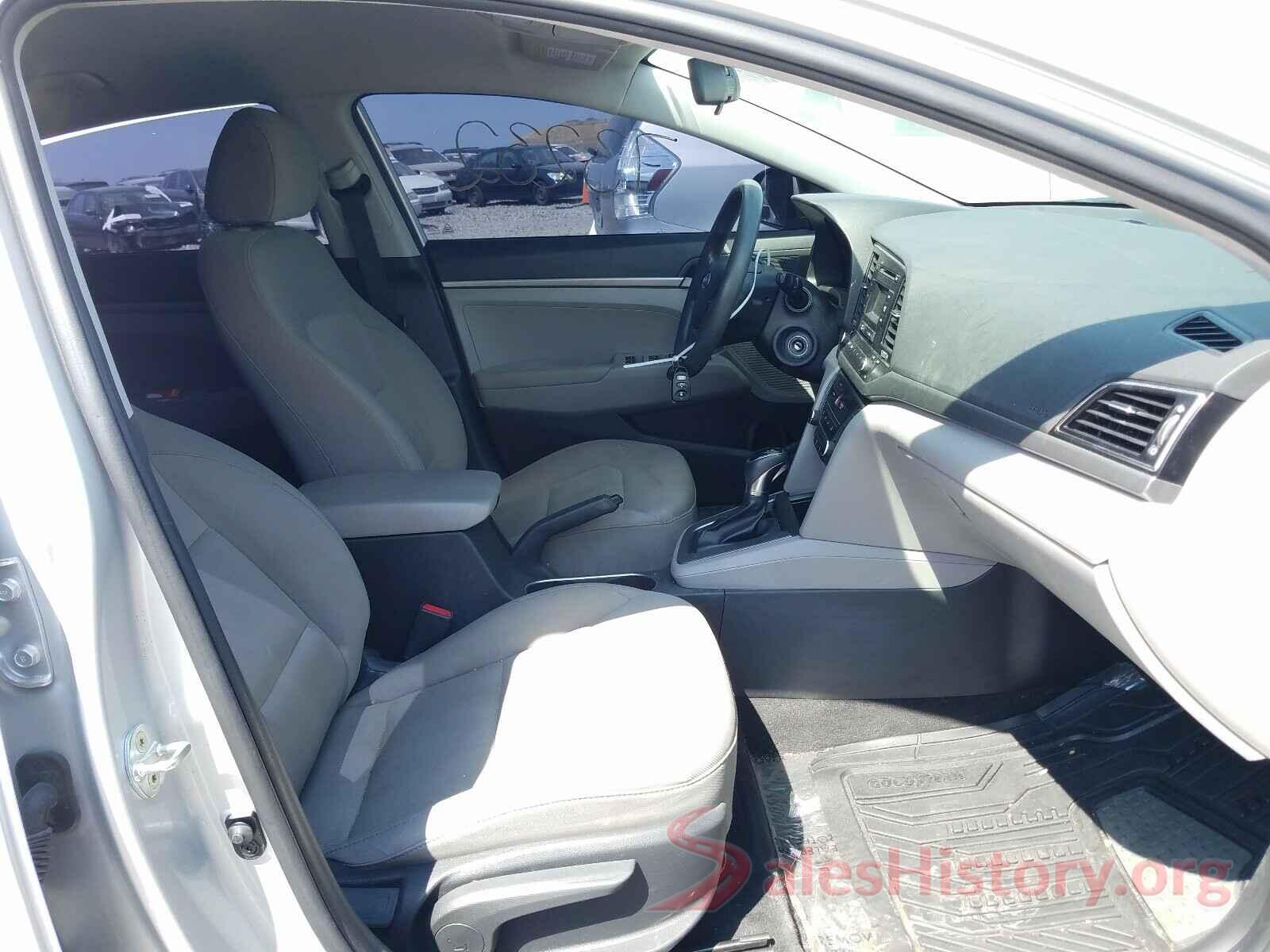 5NPD74LF6JH216010 2018 HYUNDAI ELANTRA