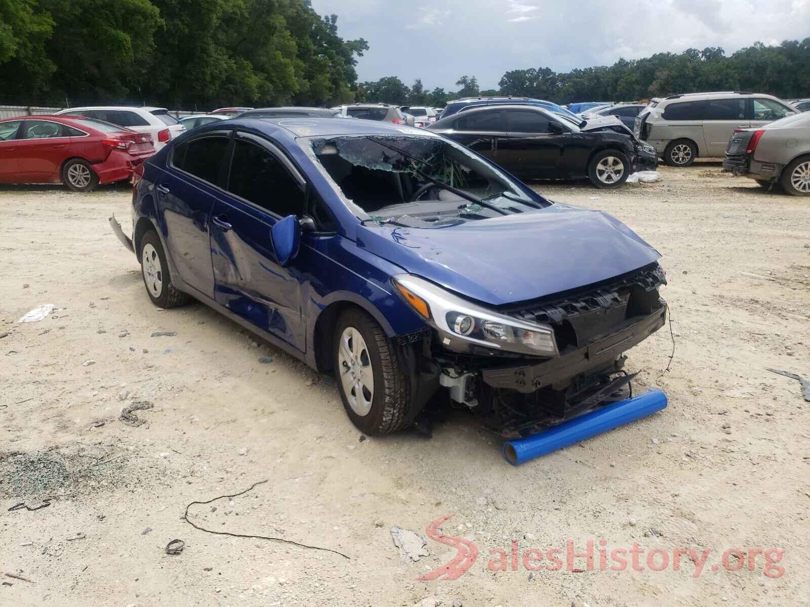 3KPFK4A70JE181388 2018 KIA FORTE