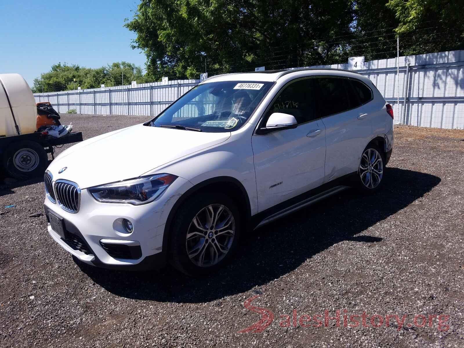 WBXHT3C33J5F92490 2018 BMW X1